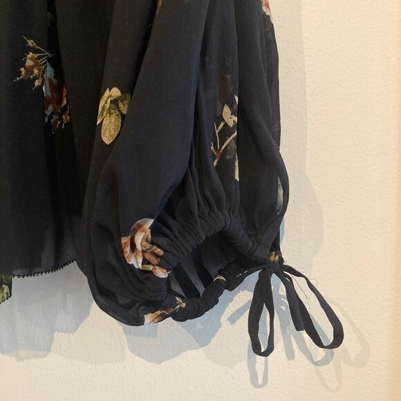 Aritzia Wilfred off the shoulder Talence floral blouse size L - Picture 4 of 10